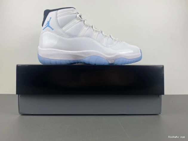 Jordan Blue CT8012-104 11 Air legend 0802